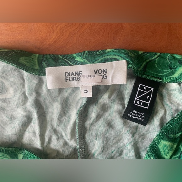 Green Midi Skirt - Picture 10 of 10